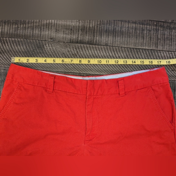 Tommy Hilfiger women's shorts - Picture 3 of 6